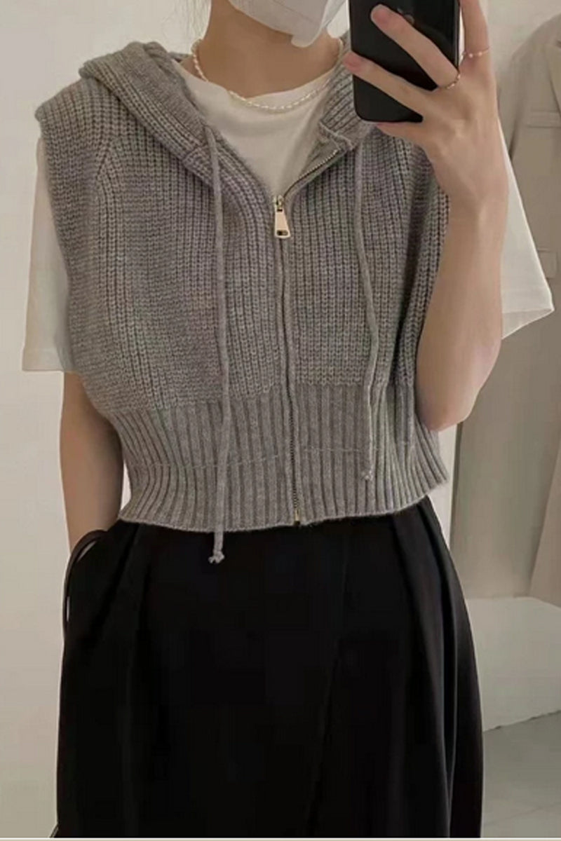 Half High Collar Vintage Vest Sweater