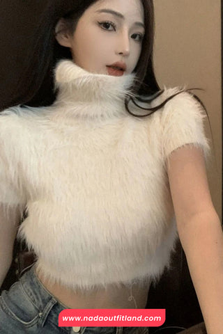 Short Sleeve Turtleneck Faux Fur Cropped Shirt