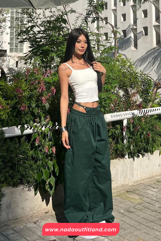 Drawstring Elastic Waist Wide Leg Cargo Jogger Sweatpants