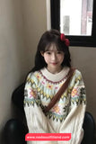 Loose Cute Retro Embroidered O-Neck Knitted Sweater