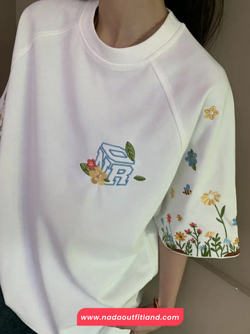 Short Sleeve Garden Flower Embroidered O-Neck Shirts