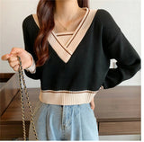 V-Neck Retro Panelled Cropped Sweater