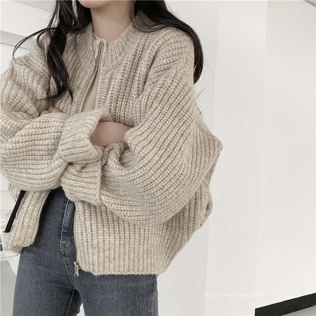 Zipper Solid Knitted Loose Sweater – Nada Outfit Land
