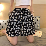 Full Daisy Pattern Home Wear Shorts