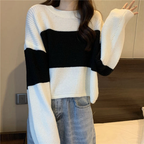 Loose Casual Patchwork Cropped SweaterLoose Casual Patchwork Cropped Sweater